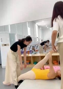 赸˺ѵ